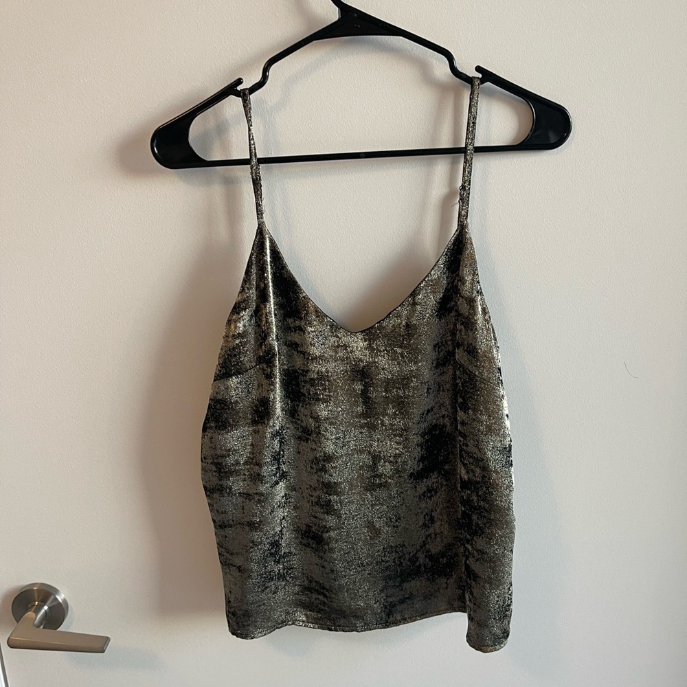 Self Contrast Elegant Black and Gold Women's Top